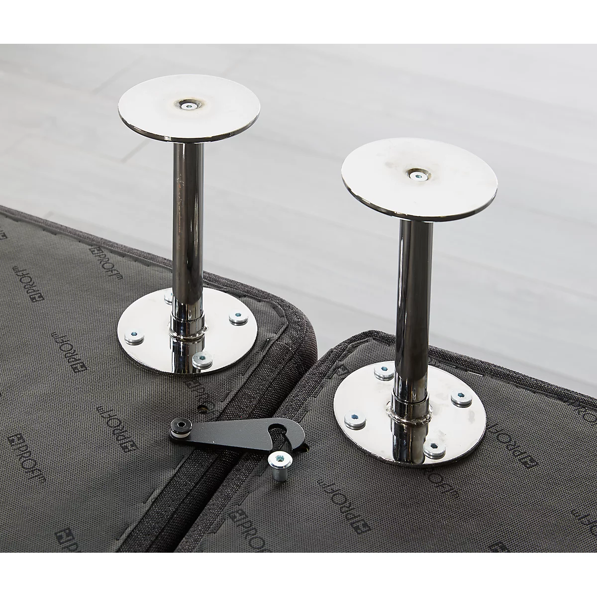 Ecksessel Wall In, Schwarz 3 Ecksessel Wall In, Schwarz – Bild 3