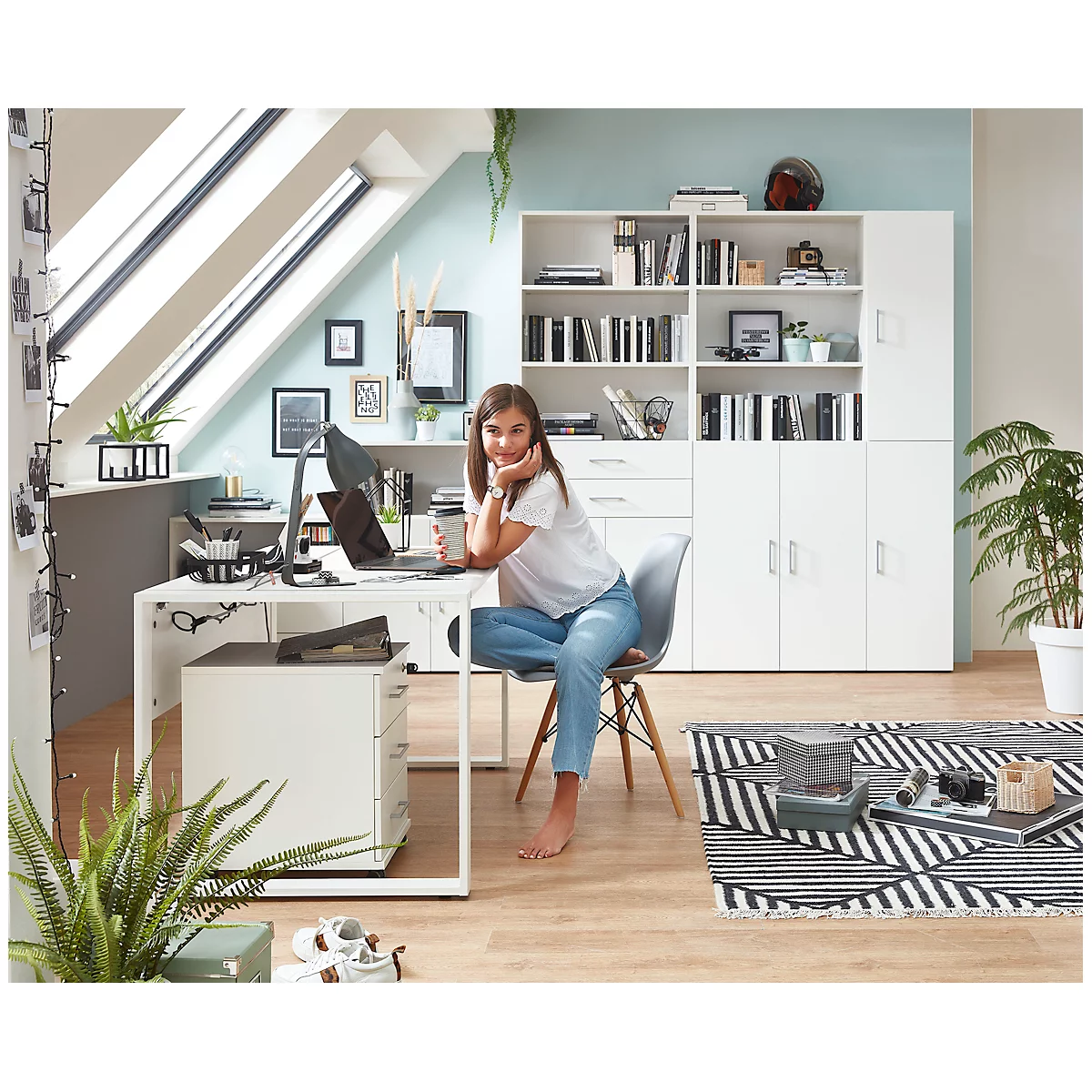 Home Office Schreibtisch TEMPIO, Rechteck, Kufen, B 1200 X T 800 X H 740 Mm, Weiß + Kabelführungsbügel 8 Home Office Schreibtisch TEMPIO, Rechteck, Kufen, B 1200 X T 800 X H 740 Mm, Weiß + Kabelführungsbügel – Bild 8