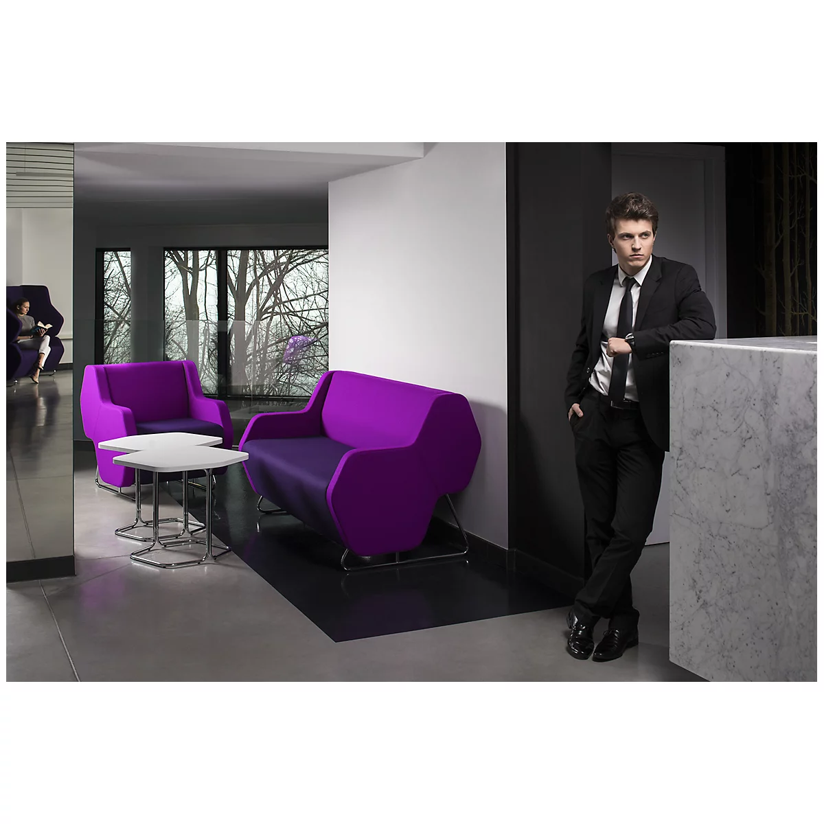 Lounge FORUM Ein-Sitzer Mit Niedriger Rückenlehne Und Armlehnen 7 Lounge FORUM Ein-Sitzer Mit Niedriger Rückenlehne Und Armlehnen – Bild 7