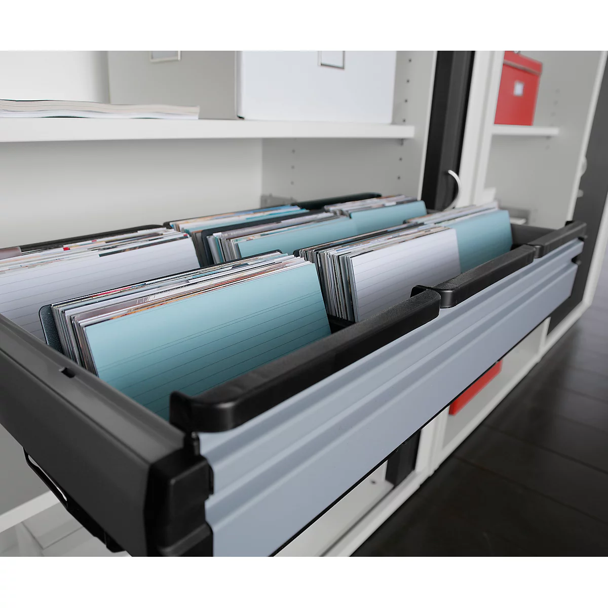 Pendelhefter-Schiene, Für Querrollladenschrank, Für 800 Mm Breite 1 Pendelhefter-Schiene, Für Querrollladenschrank, Für 800 Mm Breite