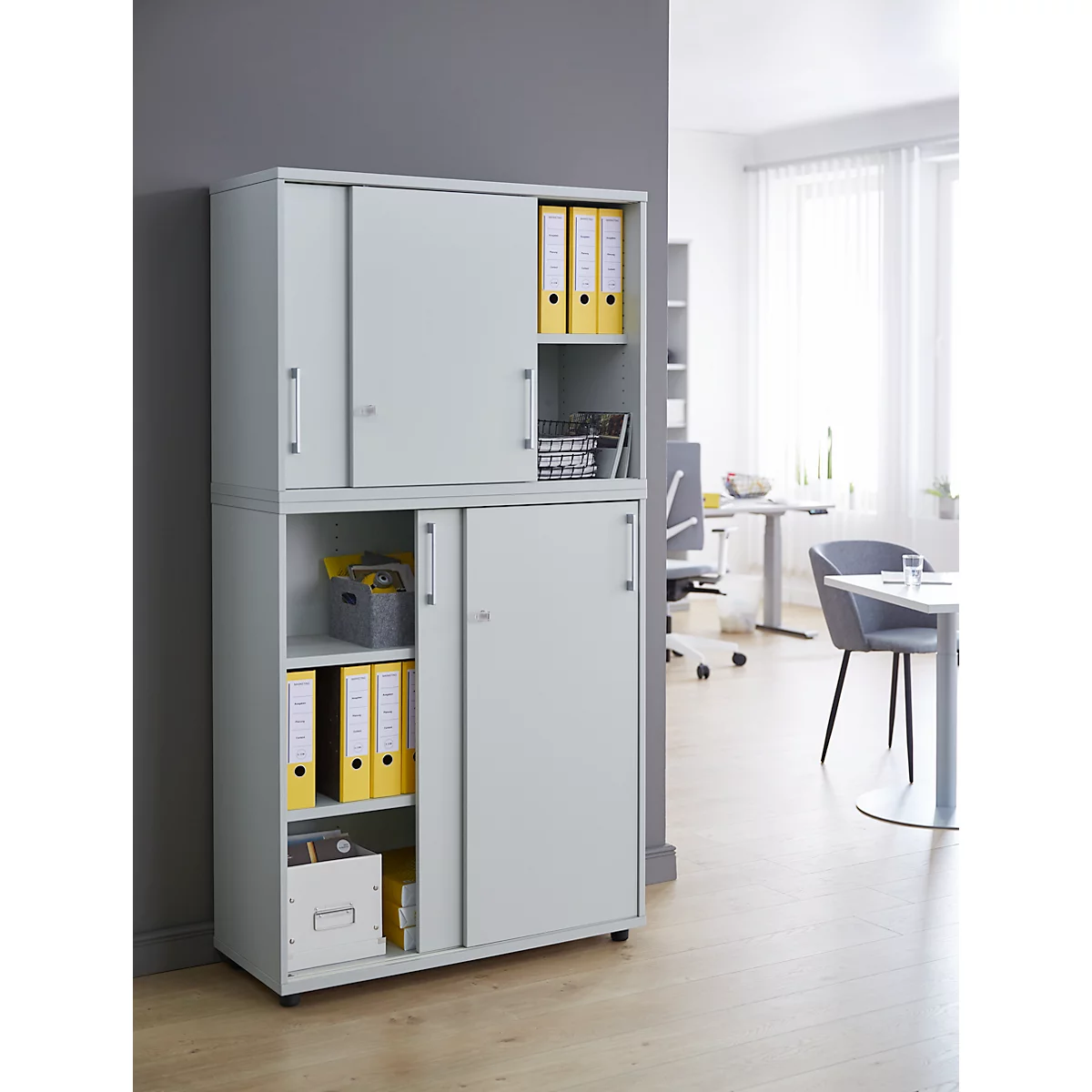 Schäfer Shop Genius Schrankkombination TETRIS WOOD, Mit 5 Ordnerhöhen, Platz Für Bis Zu 60 Standardordner, Lichtgrau 3 Schäfer Shop Genius Schrankkombination TETRIS WOOD, Mit 5 Ordnerhöhen, Platz Für Bis Zu 60 Standardordner, Lichtgrau – Bild 3