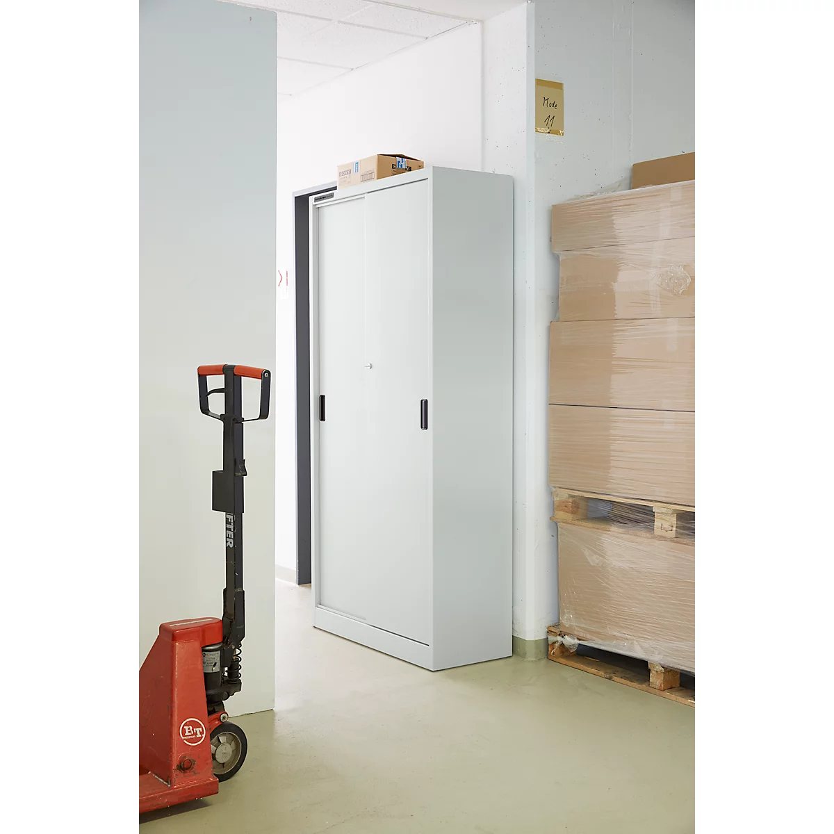 Schäfer Shop Select Schiebetürenschrank, Mit 5 Einlegeböden, B 1200 X T 400 X H 1950 Mm, Stahl, Lichtgrau 2 Schäfer Shop Select Schiebetürenschrank, Mit 5 Einlegeböden, B 1200 X T 400 X H 1950 Mm, Stahl, Lichtgrau – Bild 2