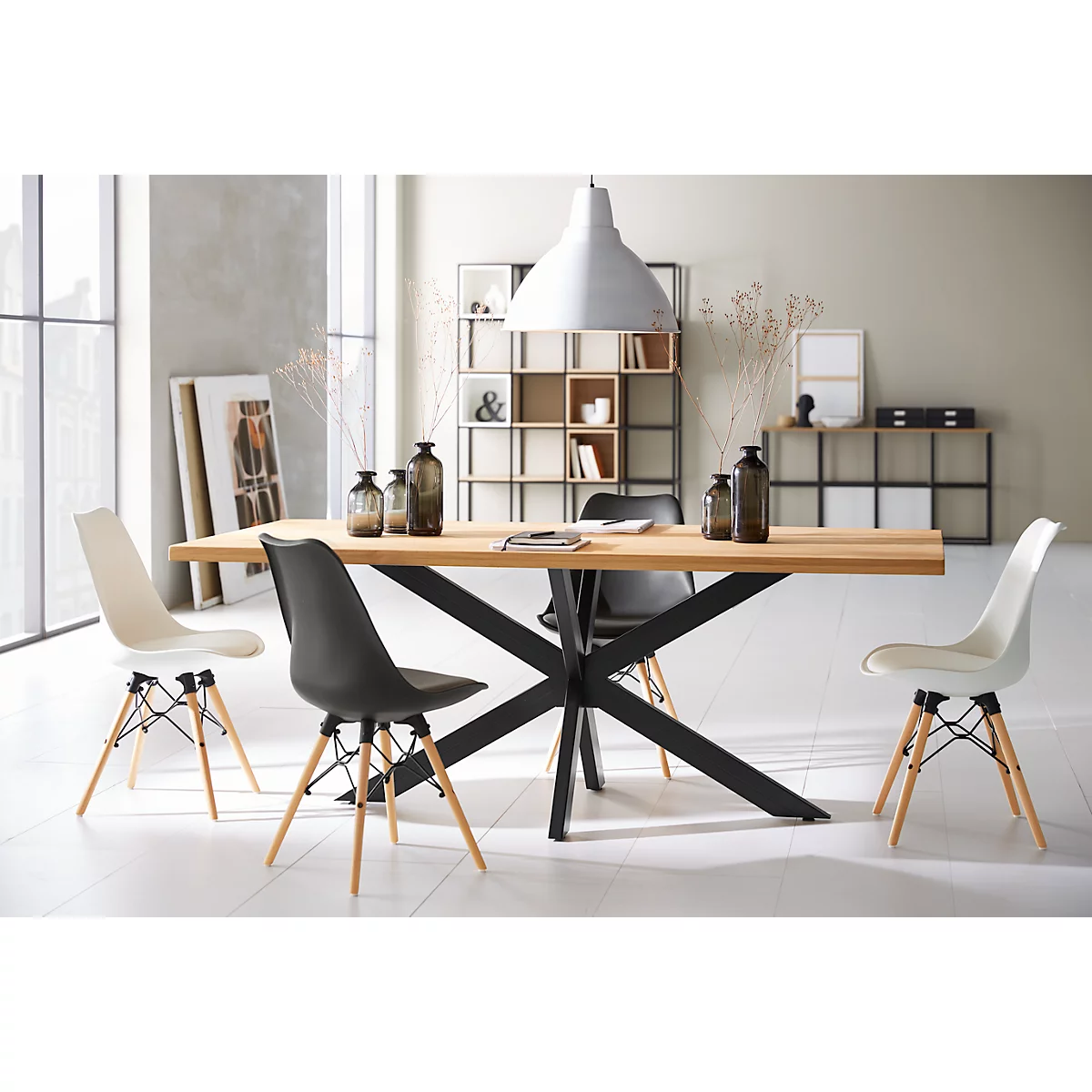 Schalenstuhl DOGEWOOD, Kunststoff, Mit Holzbeinen, Sitzkissen, 2Stk. Schwarz 7 Schalenstuhl DOGEWOOD, Kunststoff, Mit Holzbeinen, Sitzkissen, 2Stk. Schwarz – Bild 7