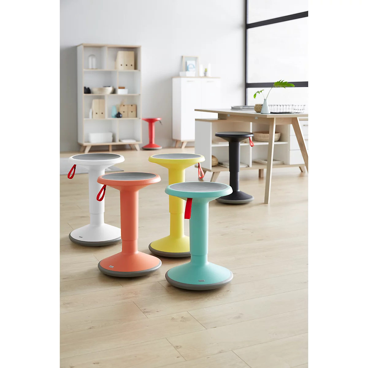 UPis1 Mehrzweck-Hocker, Schwarz 8 UPis1 Mehrzweck-Hocker, Schwarz – Bild 8